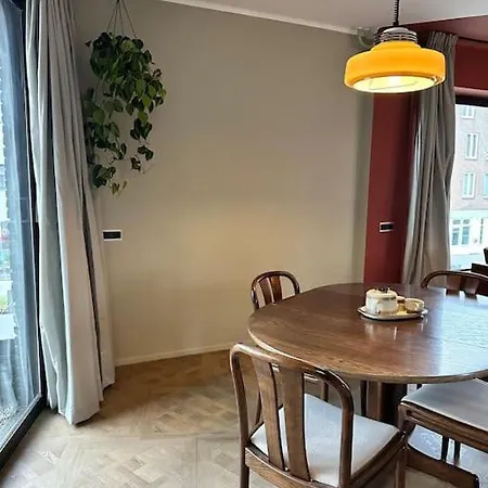 Big In Vintage Style Lejlighed