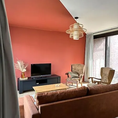 Big In Vintage Style Eindhoven