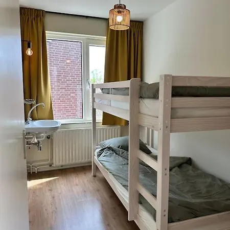 Big In Vintage Style